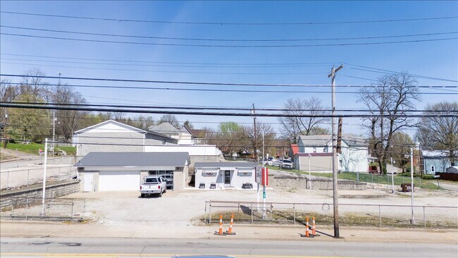 Plus de détails pour 705 7th St, Parkersburg, WV - Commerce de détail à vendre