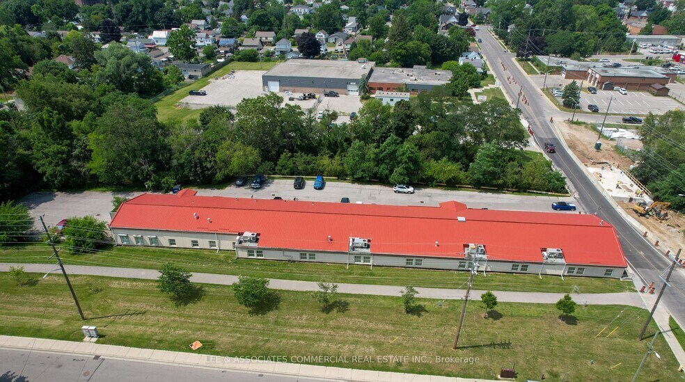 76 Victoria St, Simcoe, ON à vendre - Aérien - Image 1 de 1