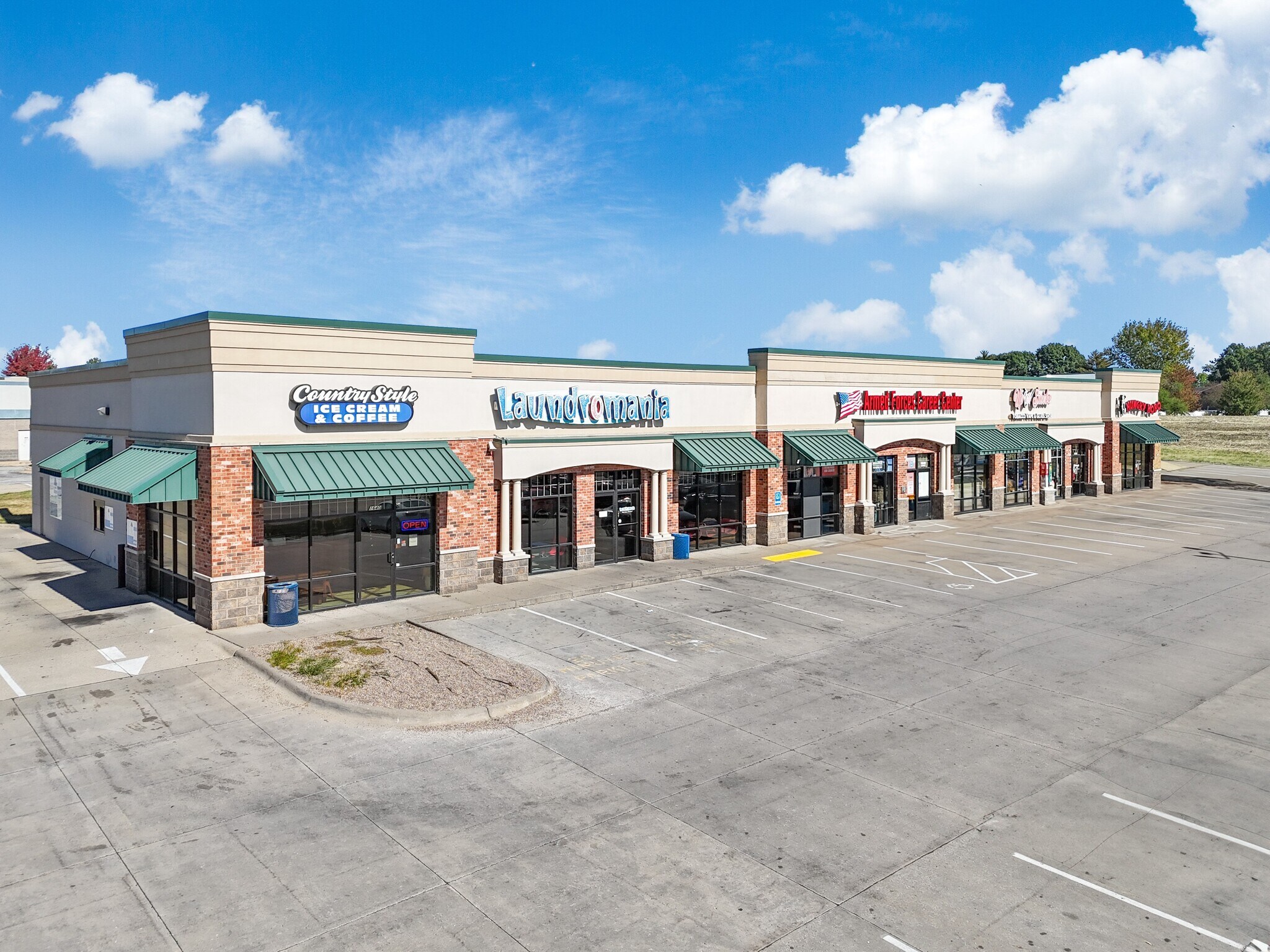 1640 W 53rd St, Davenport, IA à vendre Photo du bâtiment- Image 1 de 1