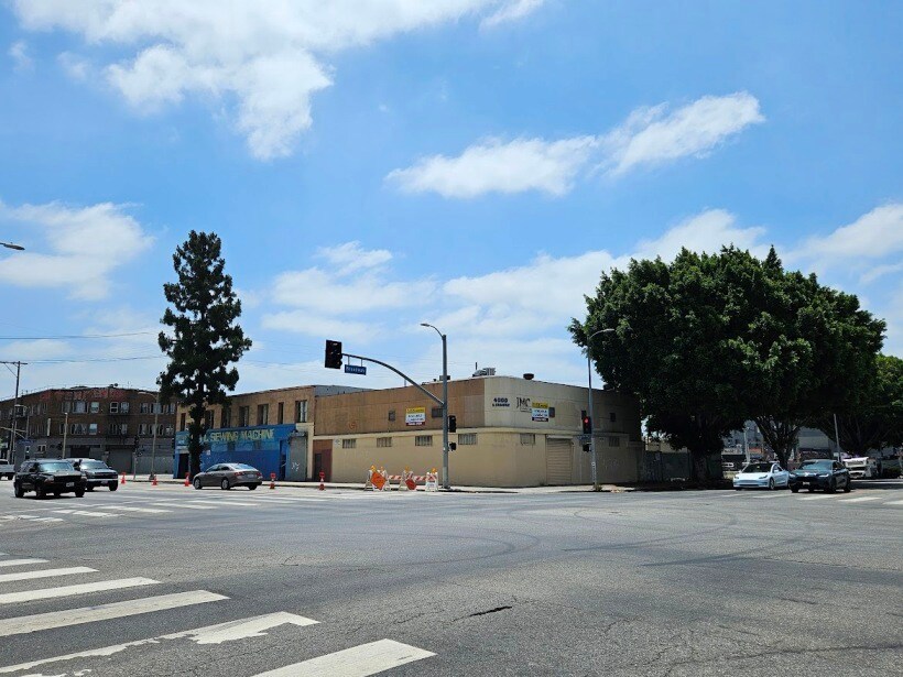 4000 S Broadway, Los Angeles, CA à vendre Photo du bâtiment- Image 1 de 36