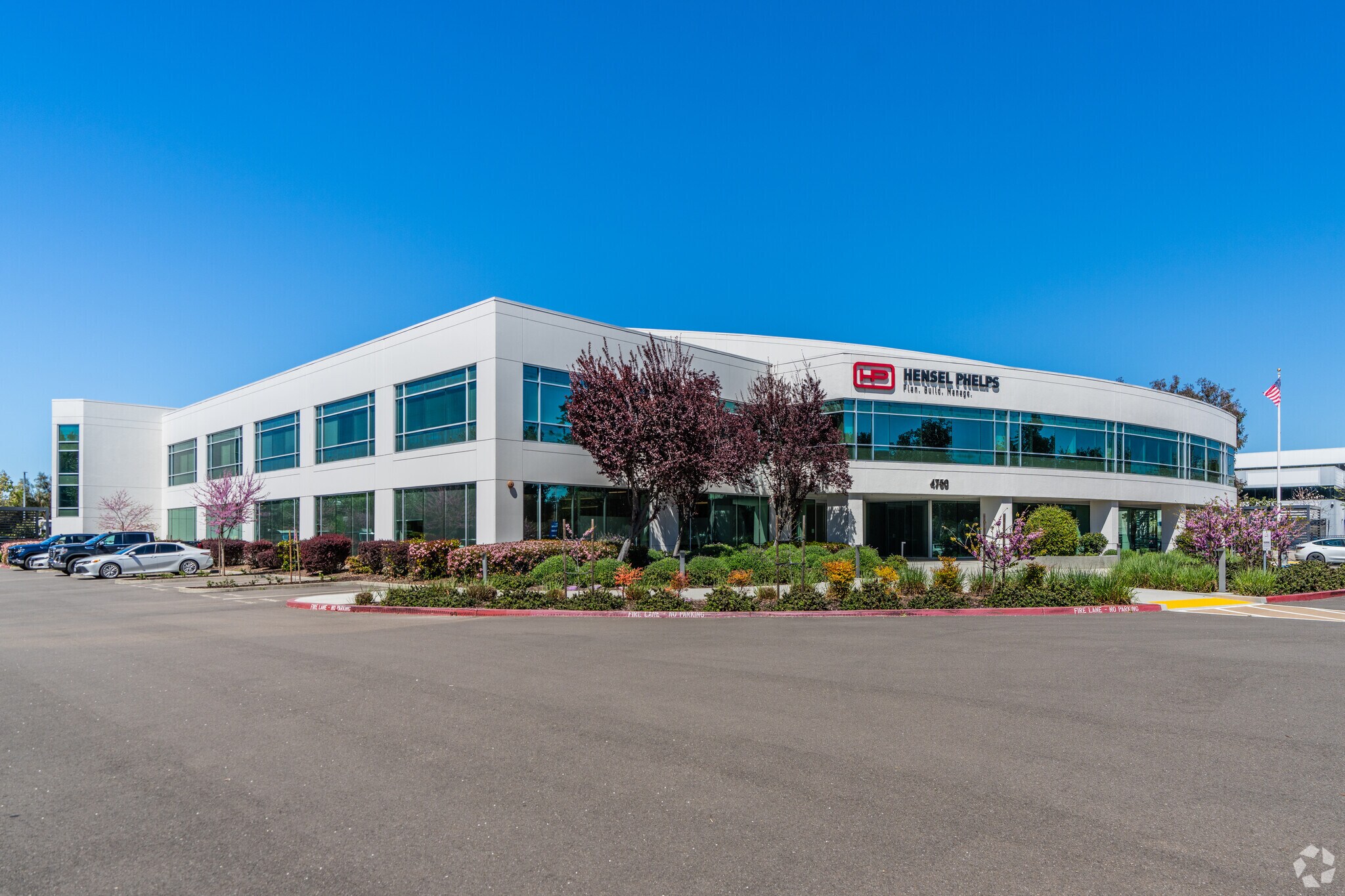 4750 Willow Rd, Pleasanton, CA à louer Photo du bâtiment- Image 1 de 15