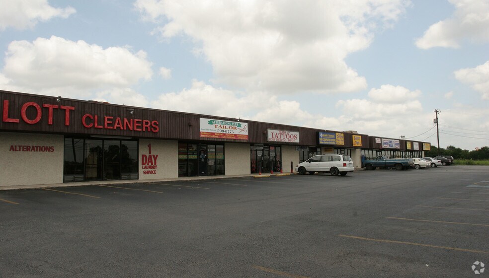 13513-13533 Nacogdoches Rd, San Antonio, TX for lease - Other - Image 3 of 10