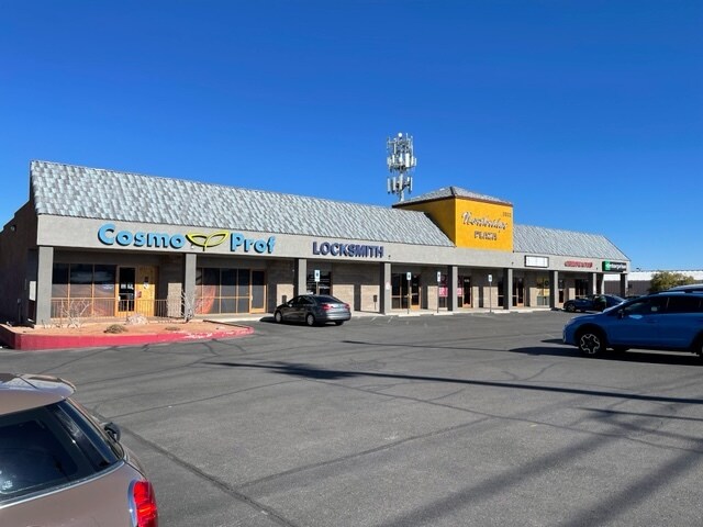 3900 N Rancho Dr, Las Vegas, NV à louer - Photo du bâtiment - Image 3 de 6