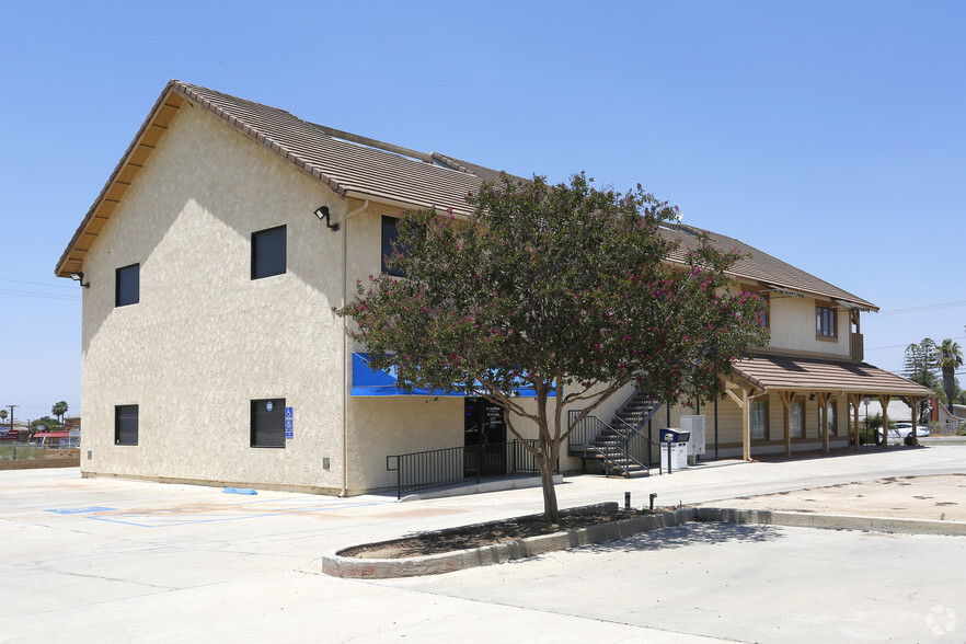 18791 Van Buren Blvd, Riverside, CA for lease - Building Photo - Image 3 of 3