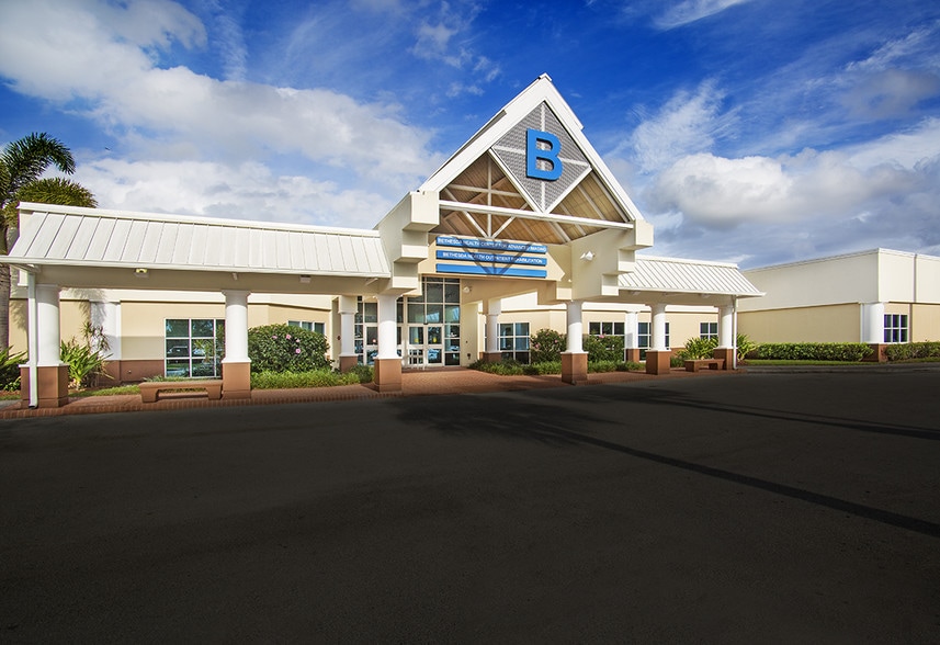 10301 Hagen Ranch Rd, Boynton Beach, FL for lease - Building Photo - Image 1 of 6