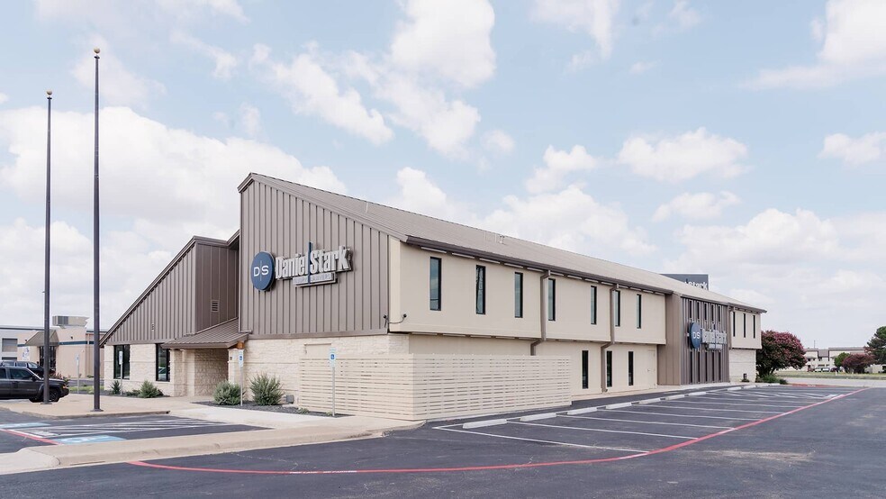 201 W Jasper Dr, Killeen, TX à louer - Photo du bâtiment - Image 1 de 10