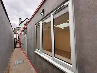 Plus de détails pour 19 Heathfield Rd, Keston - Bureau à vendre