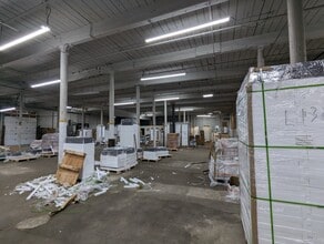 7 Dunnell Ln, Pawtucket, RI for lease Building Photo- Image 2 of 8