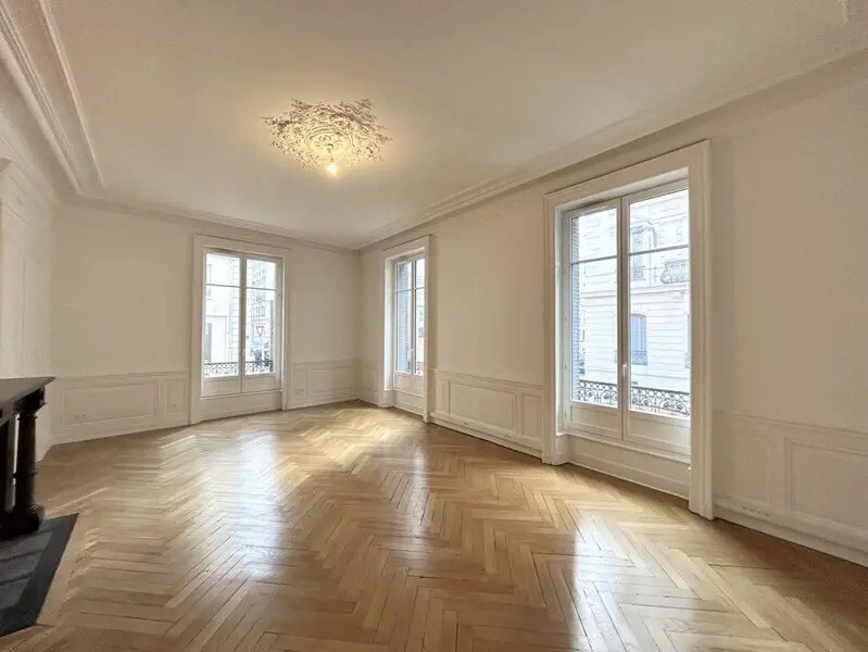 34 Rue Vaubecour, Lyon à louer Photo intérieure- Image 1 de 16