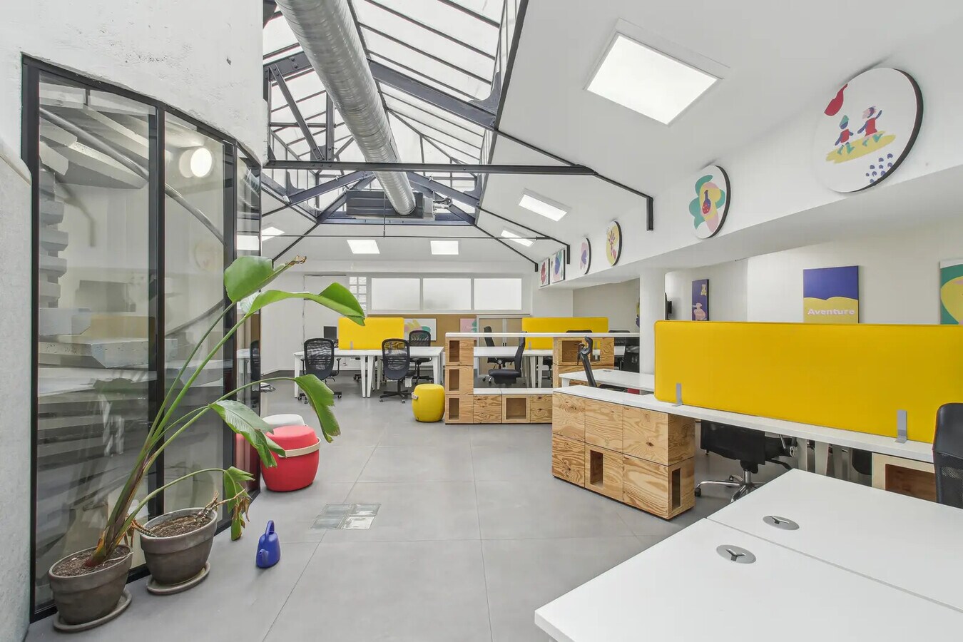 27 Rue De Citeaux, Paris, PAR 75012 - Unit 01 -  - Interior Photo - Image 1 of 13