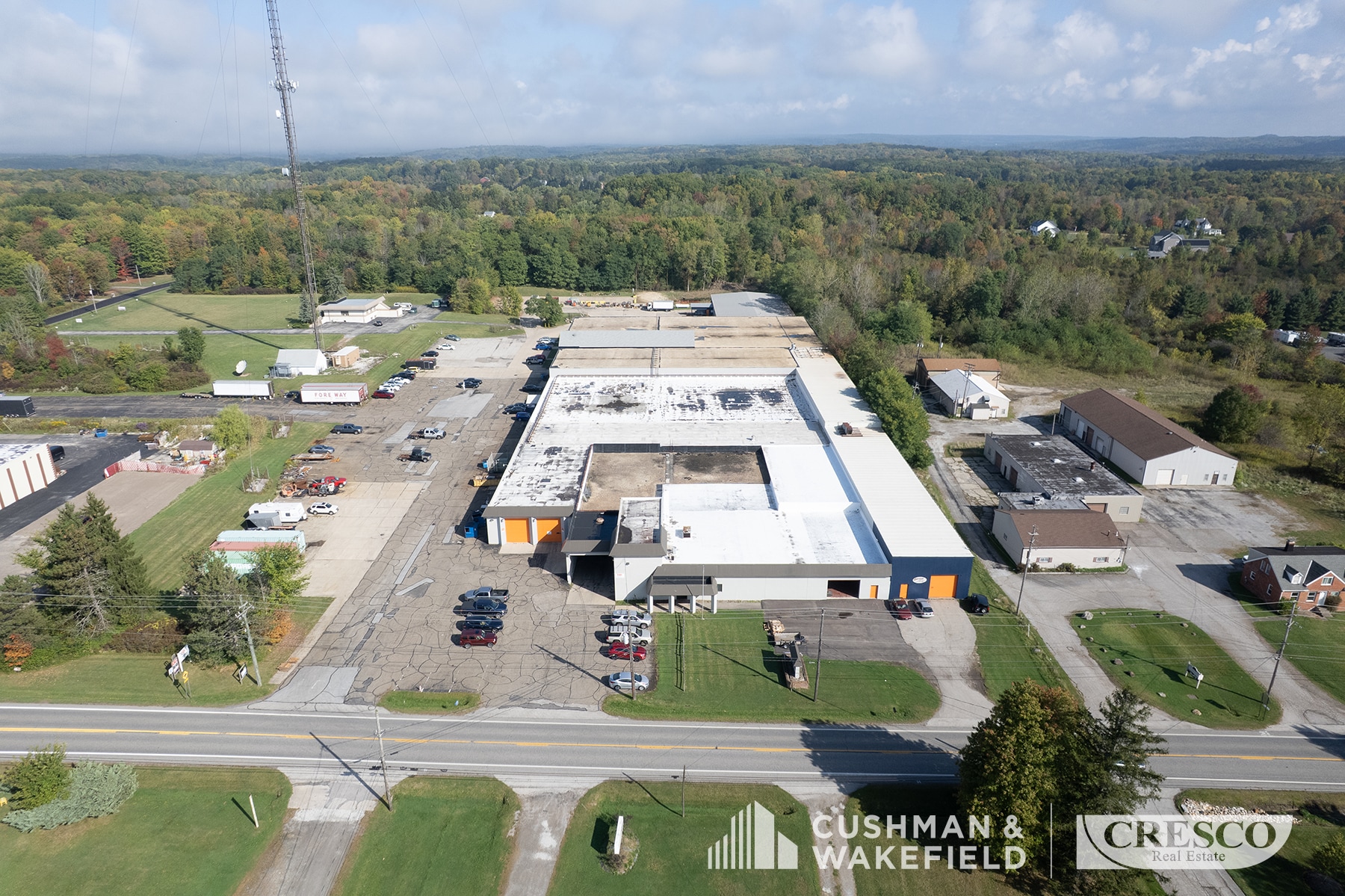 9988 Kinsman Rd, Newbury, OH for lease Building Photo- Image 1 of 18