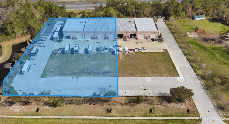 313 N Tomoka Farms Rd, Daytona Beach, FL à louer - Photo du bâtiment - Image 1 de 3
