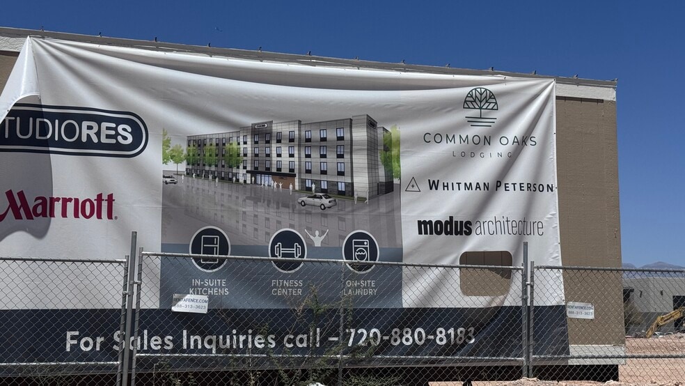 6015 S Rainbow Blvd, Las Vegas, NV à louer - Photo du bâtiment - Image 3 de 26