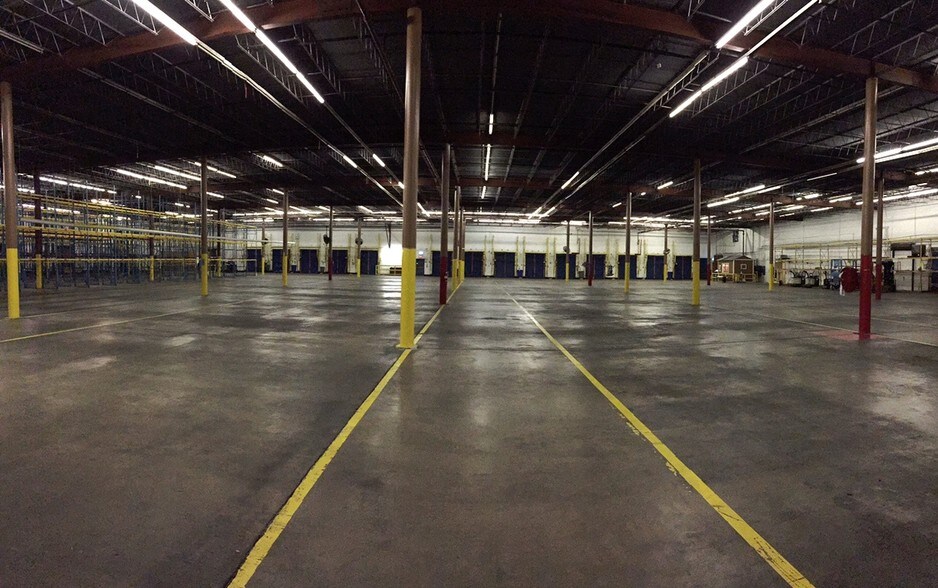 1016 SW Evangeline Trwy, Lafayette, LA à louer - Photo intérieure - Image 3 de 3