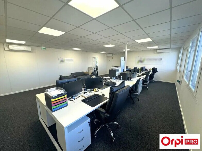 Office in Évry-Courcouronnes for sale - Interior Photo - Image 2 of 8