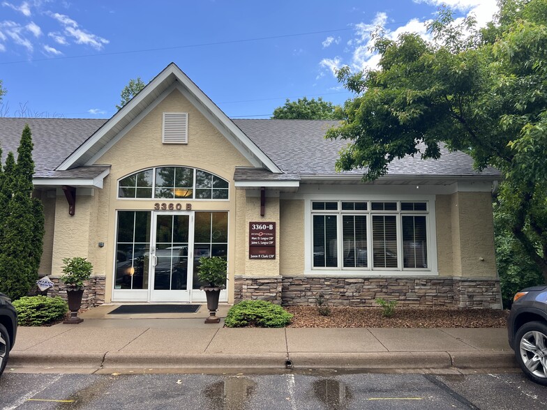 3360 N Annapolis Ave, Plymouth, MN for sale - Building Photo - Image 1 of 8