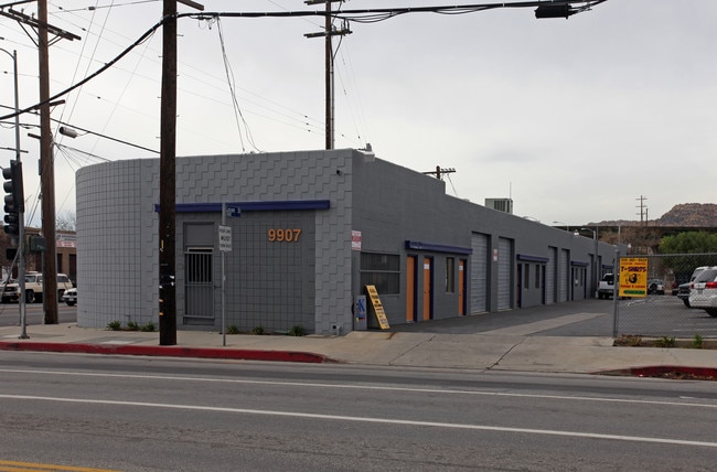 More details for 9907-9909 Canoga Ave, Chatsworth, CA - Industrial for Lease