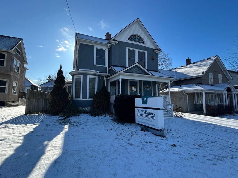 187 Division St, Welland, ON for sale - Building Photo - Image 2 of 6