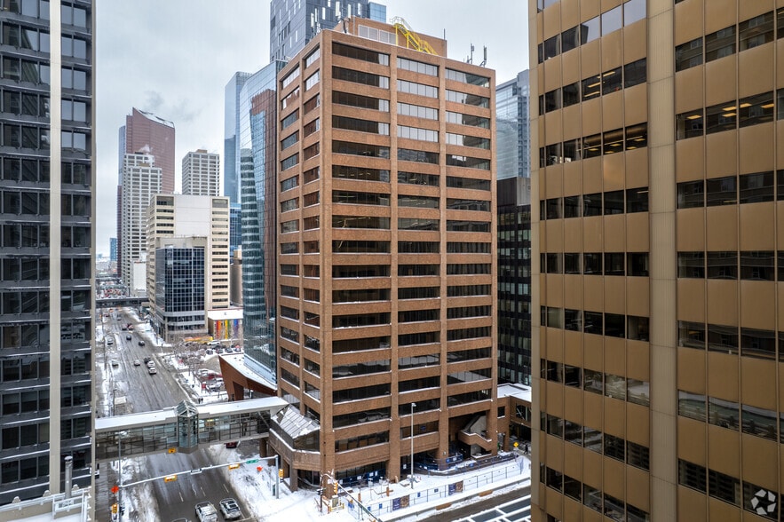 510 5th St SW, Calgary, AB for lease - Primary Photo - Image 1 of 2