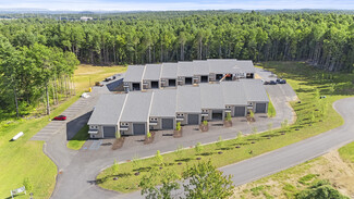 Plus de détails pour 12 Shenandoah Dr, Saratoga Springs, NY - Industriel/Logistique à louer