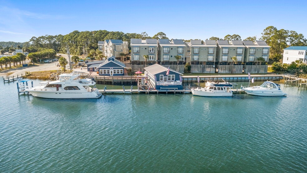 275 Timber Island Rd, Carrabelle, FL for sale - Building Photo - Image 3 of 82