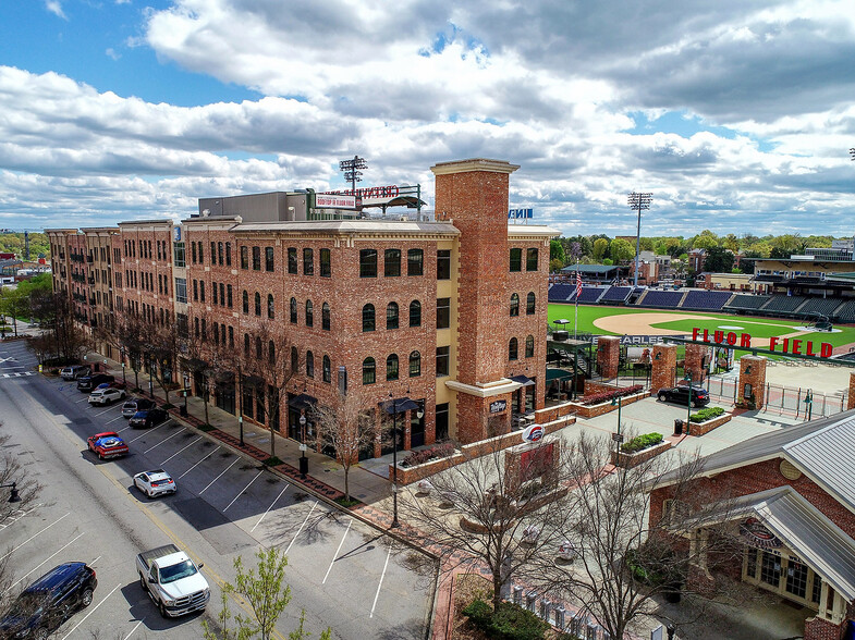 935 S Main St, Greenville, SC for sale - Building Photo - Image 1 of 1