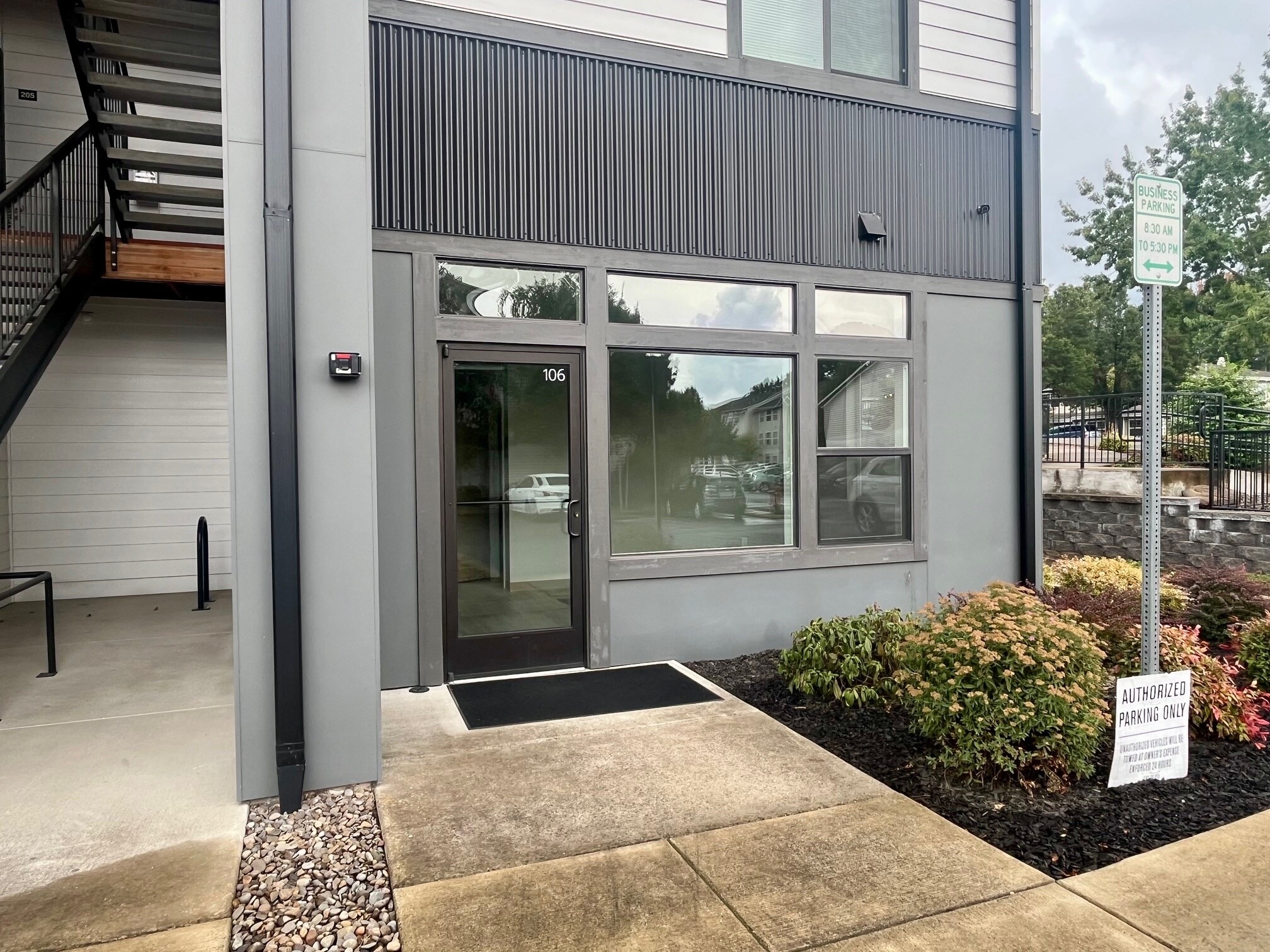 3675 River Rd N, Keizer, OR for lease Primary Photo- Image 1 of 15