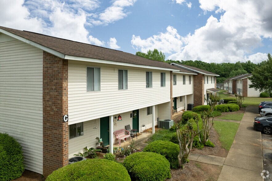 121 Lyman Ave, Duncan, SC à vendre - Photo du bâtiment - Image 3 de 5