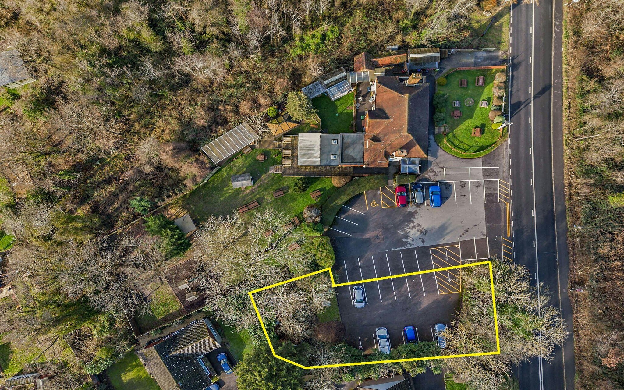 Aldershot Rd, Guildford à vendre Photo du bâtiment- Image 1 de 3