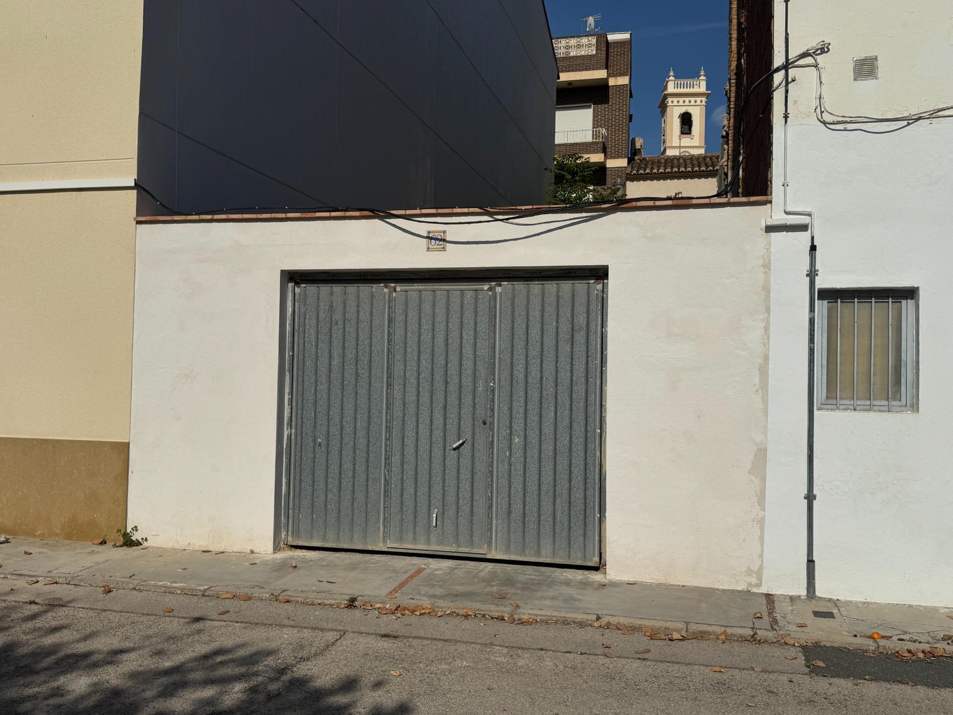 Land in BENISANÓ, Valencia for sale Building Photo- Image 1 of 16