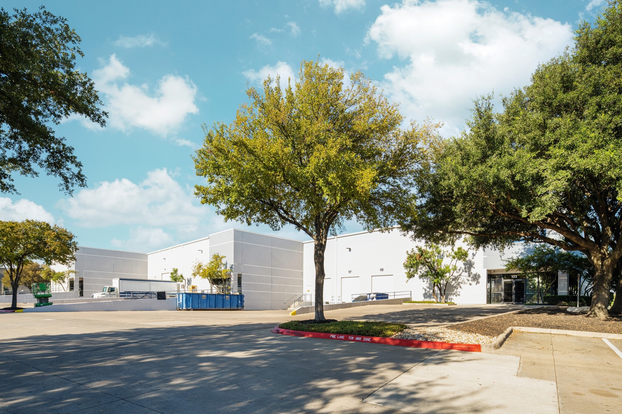 2315 Rutland Dr, Austin, TX for lease Interior Photo- Image 1 of 4