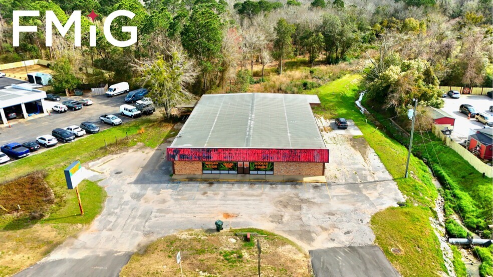 6593 Caroline St, Milton, FL à vendre - Photo du bâtiment - Image 2 de 10