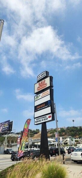 4714-4722 W Slauson Ave, Los Angeles, CA à louer - Photo du bâtiment - Image 2 de 2