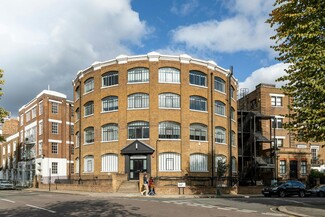 Plus de détails pour 41-43 Gloucester Cres, London - Bureau à louer