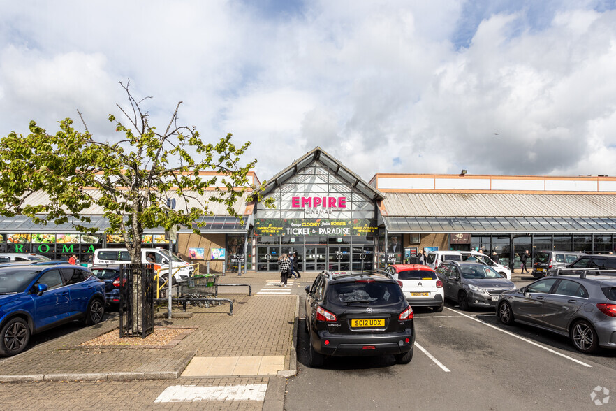 Clyde Shopping Centre, Clydebank for lease - Building Photo - Image 2 of 4