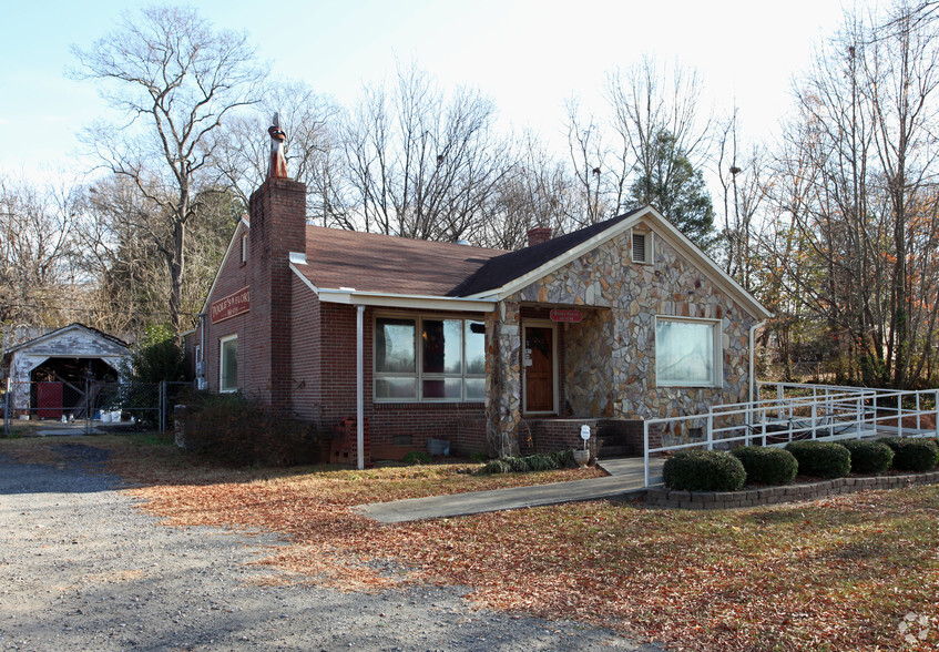 308 Bessemer City Rd, Gastonia, NC for sale - Building Photo - Image 2 of 14