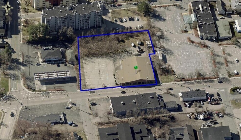 35-41 E Hollis St, Nashua, NH à vendre - Photo du bâtiment - Image 2 de 5