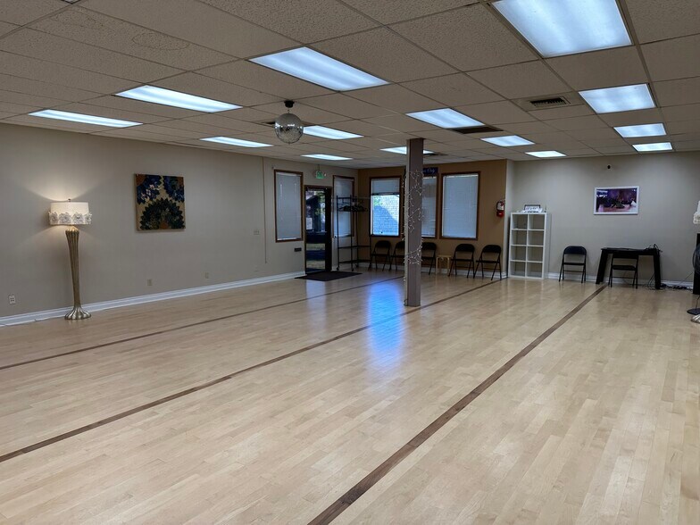 825 Legion Way SE, Olympia, WA à louer - Photo du bâtiment - Image 3 de 13