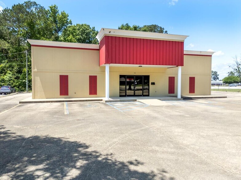 511 State Docks Rd, Eufaula, AL à vendre - Photo du bâtiment - Image 1 de 18