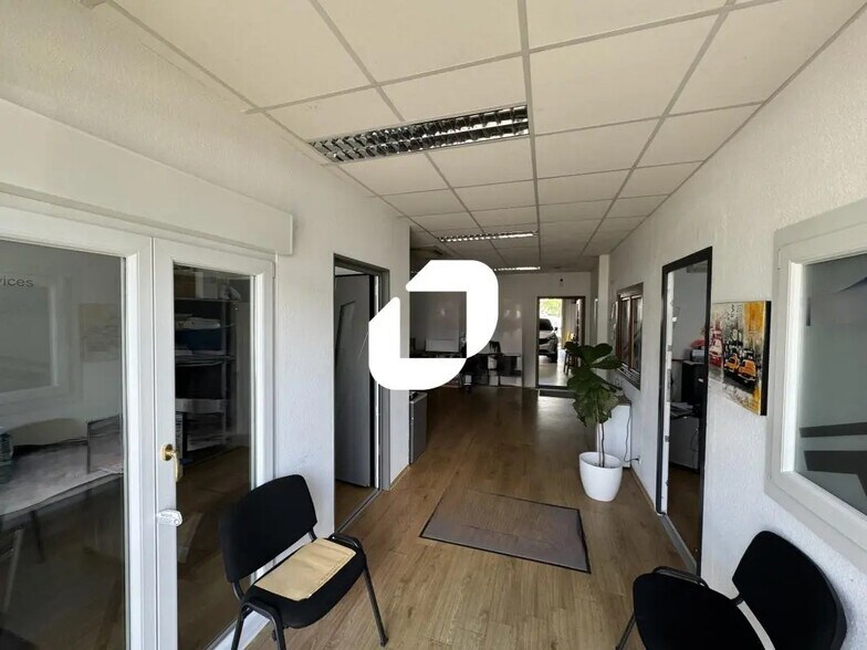 10 Rue Jean Monnet, Eckbolsheim à louer - Photo intérieure - Image 3 de 5