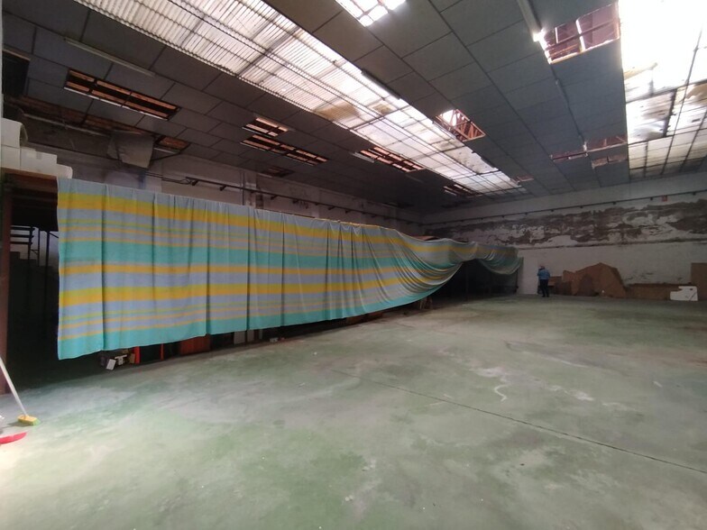 Industrial in Bocairent, Valencia for sale - Interior Photo - Image 3 of 13