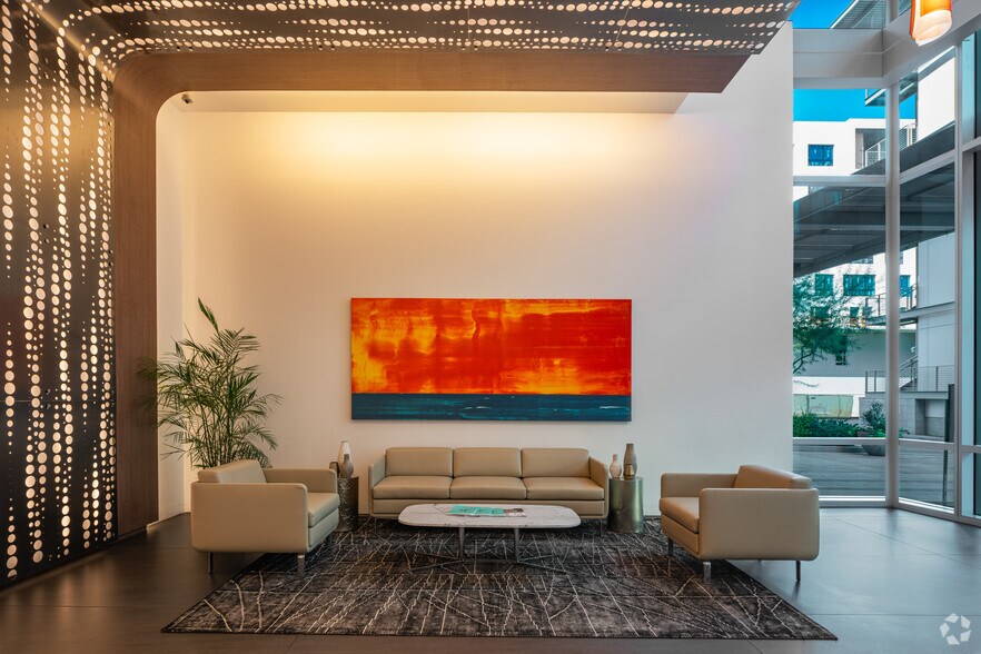 15059 N Scottsdale Rd, Scottsdale, AZ à louer - Photo intérieure - Image 2 de 4