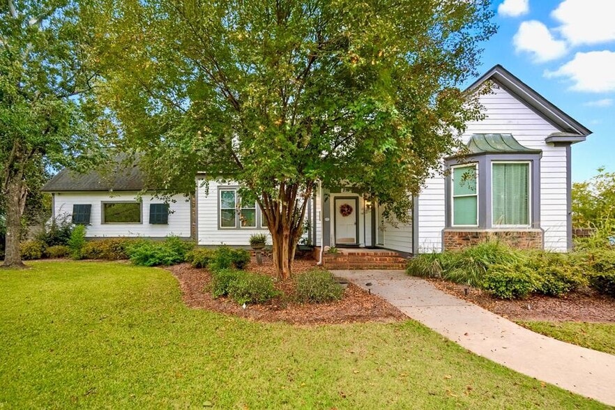 235 Cedric St, Leesburg, GA à vendre - Photo du bâtiment - Image 2 de 38