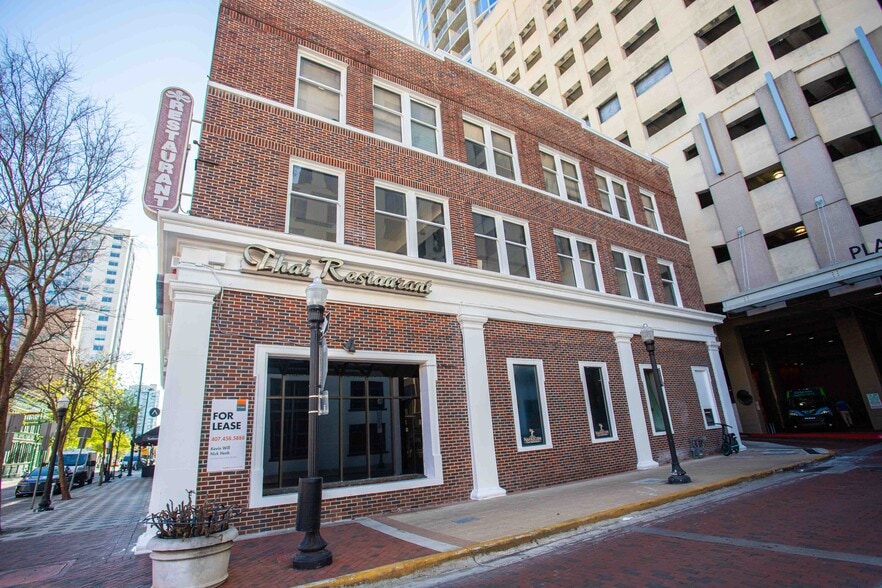 56 E Pine St, Orlando, FL for lease - Building Photo - Image 2 of 16