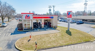 Plus de détails pour 1951 E Main St, Waukesha, WI - Commerce de détail à vendre