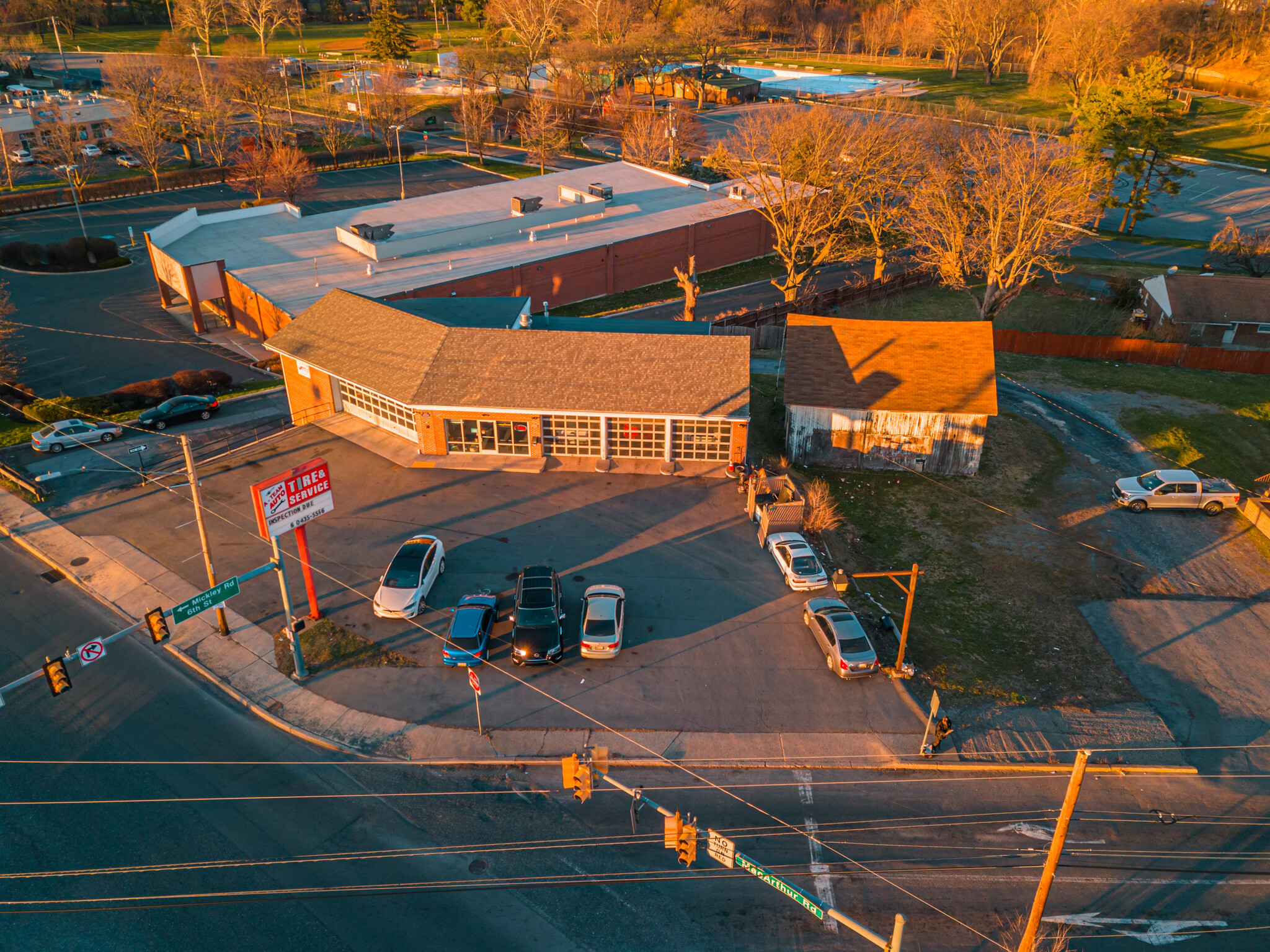 1095 Macarthur Rd, Whitehall, PA à louer Photo du b timent- Image 1 de 17