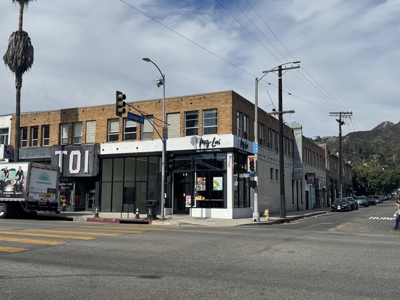 7501-7505 W Sunset Blvd, Los Angeles, CA for lease - Building Photo - Image 2 of 27