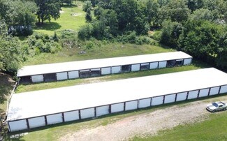 Plus de détails pour 104 W Vine St, Stover, MO - Spécialité à vendre