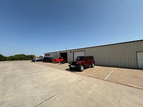 5435 Old Granbury Rd, Granbury, TX for lease Interior Photo- Image 1 of 12
