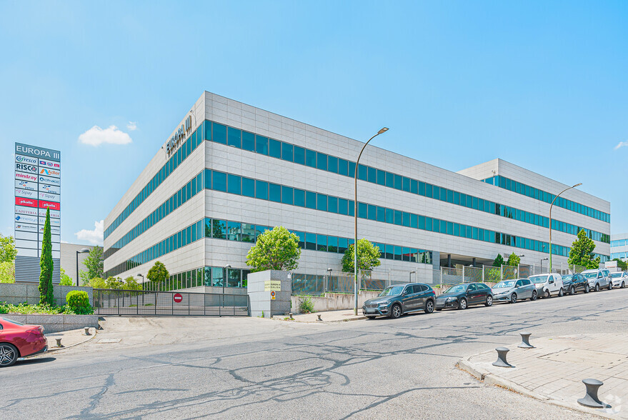 Calle San Rafael, 1, Alcobendas, Madrid à louer - Photo principale - Image 1 de 13